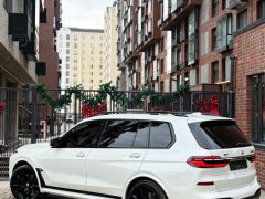 Фото авто BMW X7