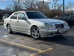 Photo of the vehicle Mercedes-Benz E-Класс