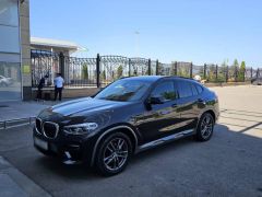 Photo of the vehicle BMW X4