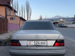 Фото авто Mercedes-Benz W124