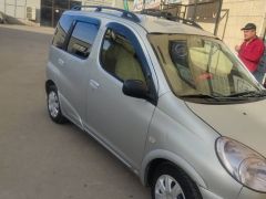 Сүрөт унаа Toyota Yaris Verso