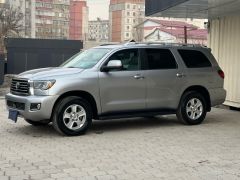 Фото авто Toyota Sequoia