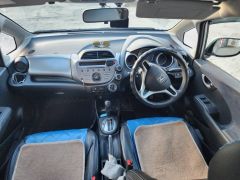 Фото авто Honda Fit