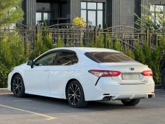 Сүрөт унаа Toyota Camry