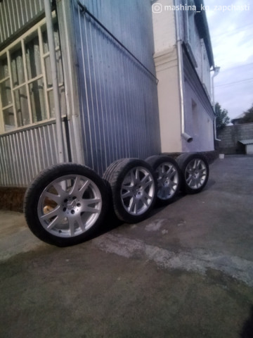 Wheel rims - Продам диски R 17 оригинал , резина в подарок 235/45/17 или обменяю на R1