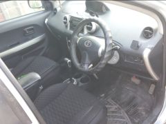 Фото авто Toyota Ist