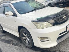 Сүрөт унаа Toyota Harrier