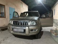 Фото авто Toyota Land Cruiser Prado