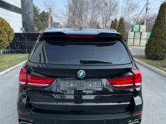 Photo of the vehicle BMW X5