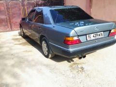 Photo of the vehicle Mercedes-Benz W124