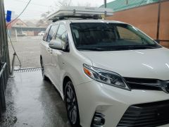 Сүрөт унаа Toyota Sienna