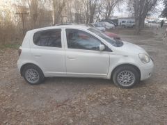 Фото авто Toyota Vitz