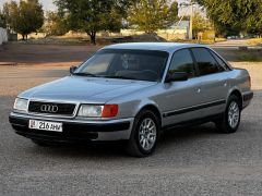 Photo of the vehicle Audi 100