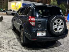 Сүрөт унаа Toyota RAV4