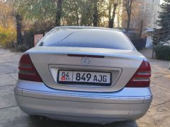 Сүрөт унаа Mercedes-Benz C-Класс