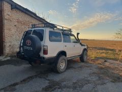 Сүрөт унаа Toyota Land Cruiser