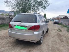 Сүрөт унаа Toyota Avensis Verso