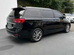 Фото авто Kia Carnival