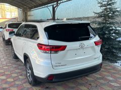 Сүрөт унаа Toyota Highlander