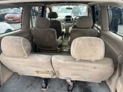 Сүрөт унаа Nissan Serena