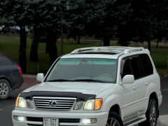 Photo of the vehicle Lexus LX