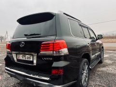 Photo of the vehicle Lexus LX