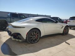 Сүрөт унаа Aston Martin V8 Vantage