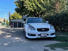 Photo of the vehicle Subaru Legacy