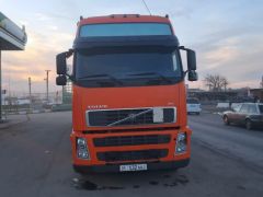 Фото авто Volvo F