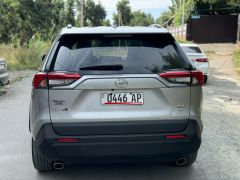 Сүрөт унаа Toyota RAV4