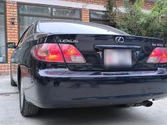 Photo of the vehicle Lexus ES