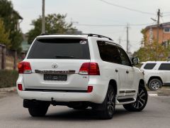 Сүрөт унаа Toyota Land Cruiser