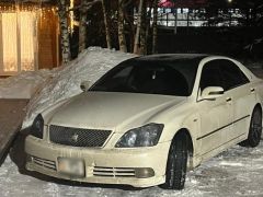 Фото авто Toyota Crown