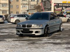 Photo of the vehicle BMW 3 Series