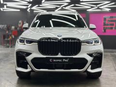 Фото авто BMW X7