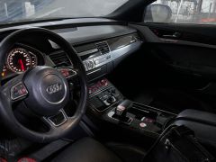 Photo of the vehicle Audi A8