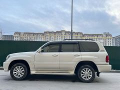 Photo of the vehicle Lexus LX