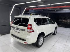 Сүрөт унаа Toyota Land Cruiser Prado