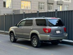 Сүрөт унаа Toyota Sequoia