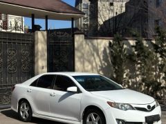 Сүрөт унаа Toyota Camry