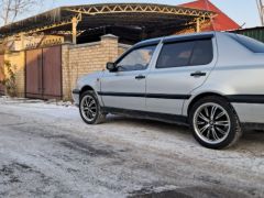 Фото авто Volkswagen Vento