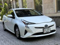 Сүрөт унаа Toyota Prius