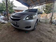 Фото авто Toyota Yaris