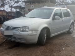 Фото авто Volkswagen Golf