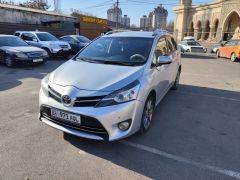 Сүрөт унаа Toyota Verso