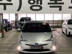 Сүрөт унаа Toyota Prius