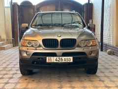 Photo of the vehicle BMW X5