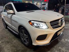 Сүрөт унаа Mercedes-Benz GLE