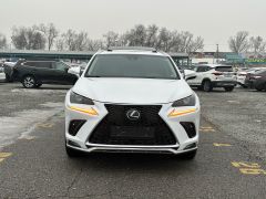 Photo of the vehicle Lexus NX