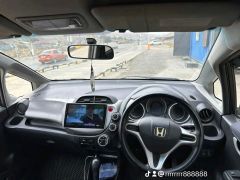 Photo of the vehicle Honda Fit